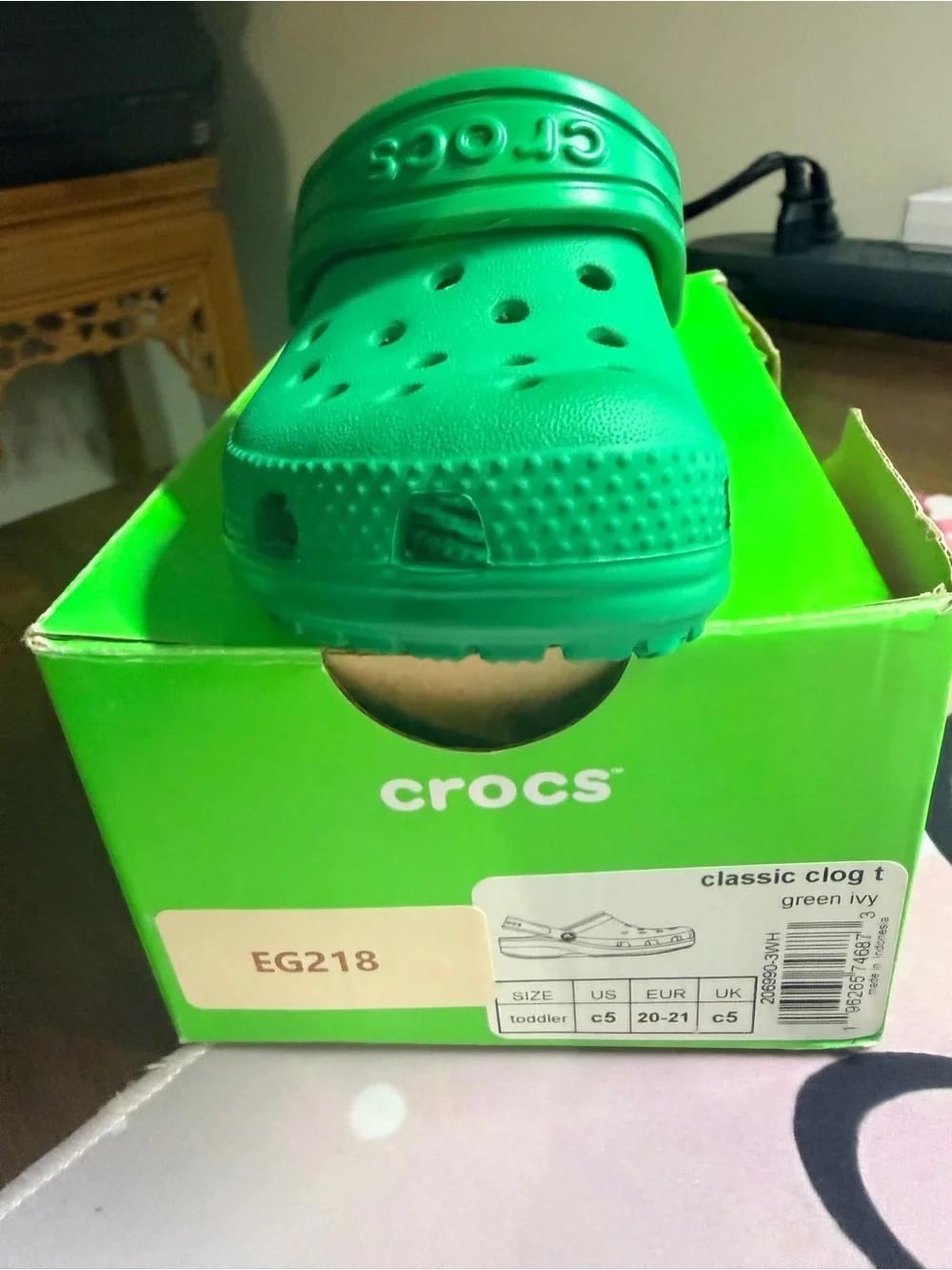 NIB Crocs Classic Clog Green Ivy Toddler Size C5 Kids Unisex